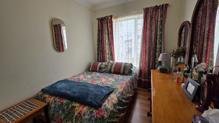 3 Bedroom Property for Sale in Fraaiuitsig Western Cape
